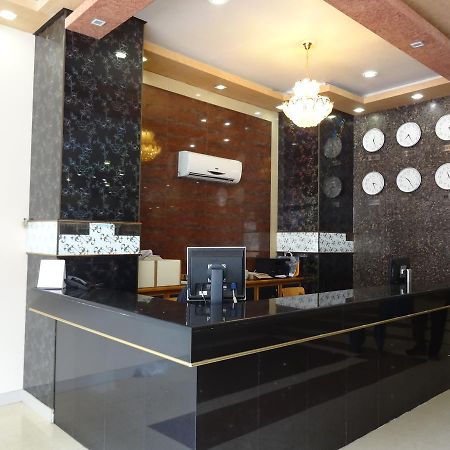 فندق سكاي تاورز كراتشي المظهر الخارجي الصورة